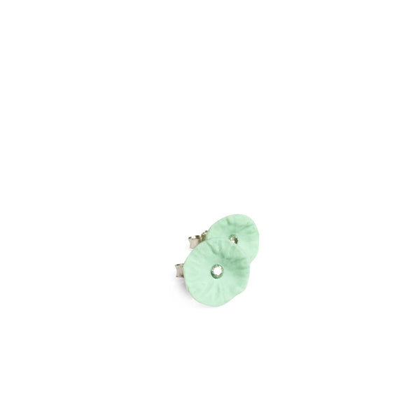 Studs zirconia  /  Ligth green